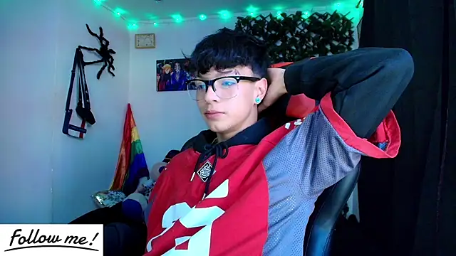 Snapshot of twink_sebas_ chatting on 01-19-25, 07:15 twink sebas  online show from 01-19-25, 07:15