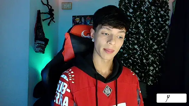Snapshot of twink_sebas_ chatting on 02-10-25, 06:20 twink sebas  online show from 02-10-25, 06:20