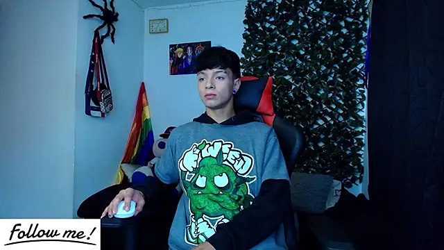Snapshot of twink_sebas_ chatting on 01-17-25, 05:41 twink sebas  online show from 01-17-25, 05:41