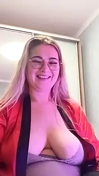 pussyCat t online show from 11-13-25, 05:39