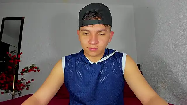 Danielbluestar online show from 02-26-25, 05:42