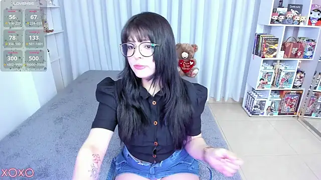 Snapshot of misshoneyxxx chatting on 02-17-26, 02:31 misshoneyxxx online show from 02-17-26, 02:31