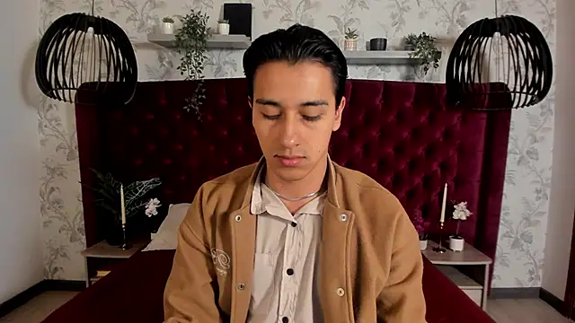 Snapshot of Andy_Joy_ chatting on 06-18-26, 11:37 Andy Joy online show from 06-18-26, 11:37