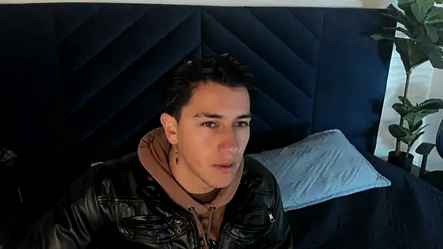 Andy Joy  online show from 12-14-25, 10:32