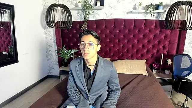 Andy Joy  online show from 03-12-26, 11:36