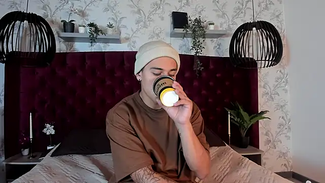 Andy Joy  online show from 11-18-25, 11:13