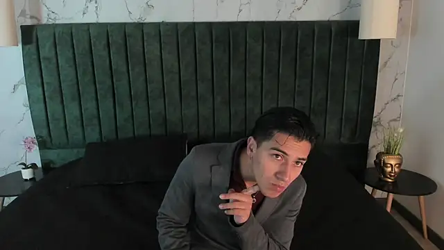 Andy Joy  online show from 12-16-25, 11:14