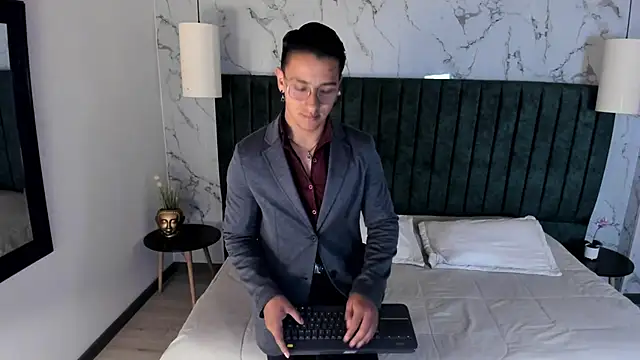 Andy Joy  online show from 09-26-25, 12:01