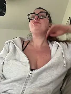 Snapshot of Miss_Stassi chatting on 01-26-25, 01:58 Miss Stassi online show from 01-26-25, 01:58
