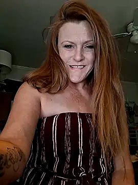 Snapshot of skyeb0787 chatting on 09-10-25, 05:23 skyeb0787 online show from 09-10-25, 05:23