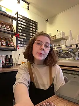 cinnabon  online show from 02-15-26, 02:16