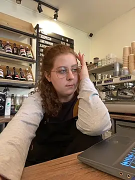 Snapshot of cinnabon_ chatting on 09-14-25, 12:38 cinnabon  online show from 09-14-25, 12:38
