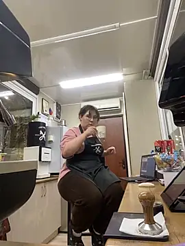 Snapshot of cinnabon_ chatting on 02-16-25, 03:27 cinnabon  online show from 02-16-25, 03:27