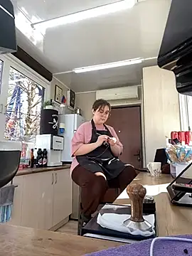 Snapshot of cinnabon_ chatting on 01-30-25, 10:19 cinnabon  online show from 01-30-25, 10:19