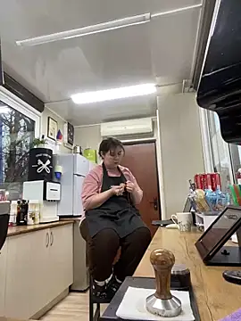 Snapshot of cinnabon_ chatting on 02-01-25, 02:24 cinnabon  online show from 02-01-25, 02:24