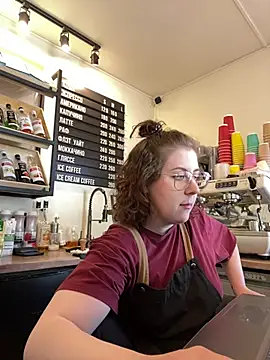 cinnabon  online show from 04-19-26, 11:11