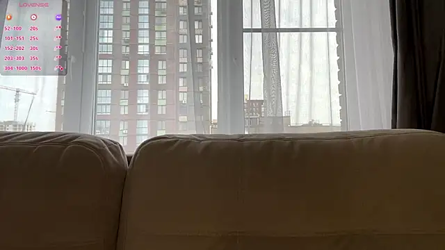 LindaFarmer online show from 09-17-25, 04:25