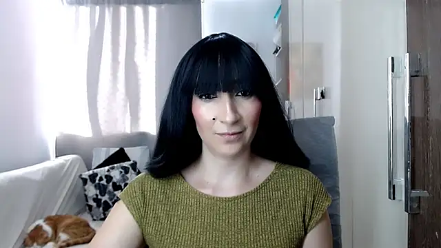 Laura-pervert online show from 11-17-25, 09:08