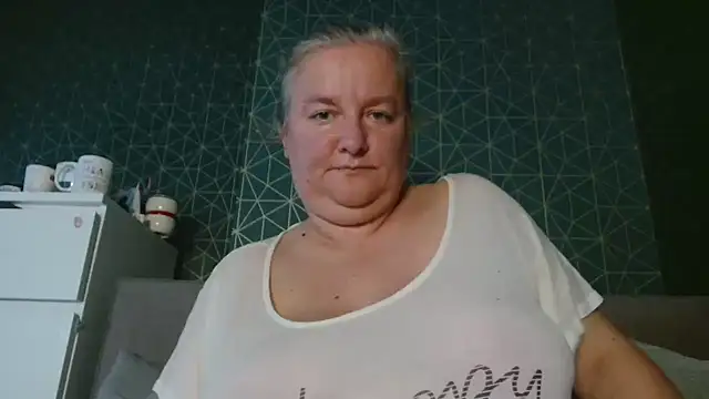 Snapshot of Marie_Slate chatting on 10-03-25, 09:33 Marie Slate online show from 10-03-25, 09:33