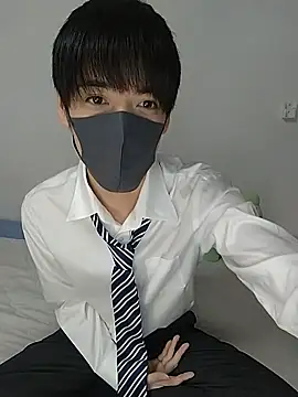 Snapshot of itsme_LEON chatting on 01-08-25, 01:09 itsme LEON online show from 01-08-25, 01:09