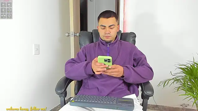 Snapshot of kalivan_voinesscu chatting on 03-26-26, 07:06 kalivan voinesscu online show from 03-26-26, 07:06