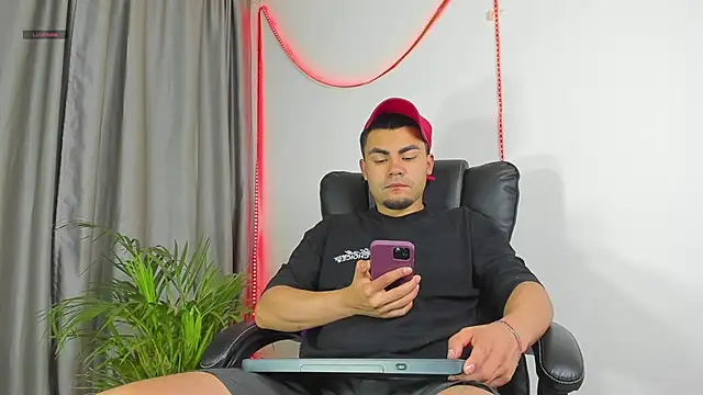 kalivan voinesscu online show from 12-01-25, 08:04