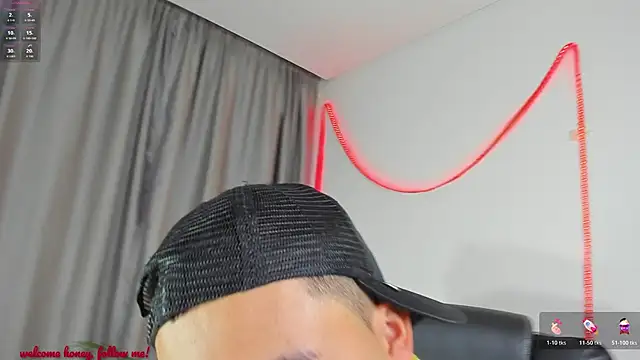 kalivan voinesscu online show from 11-26-25, 08:36