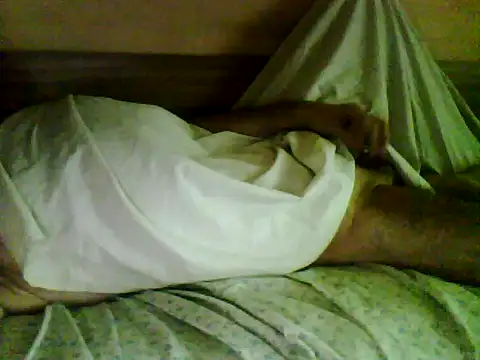 Snapshot of tonkisa chatting on 06-30-26, 08:47 tonkisa online show from 06-30-26, 08:47