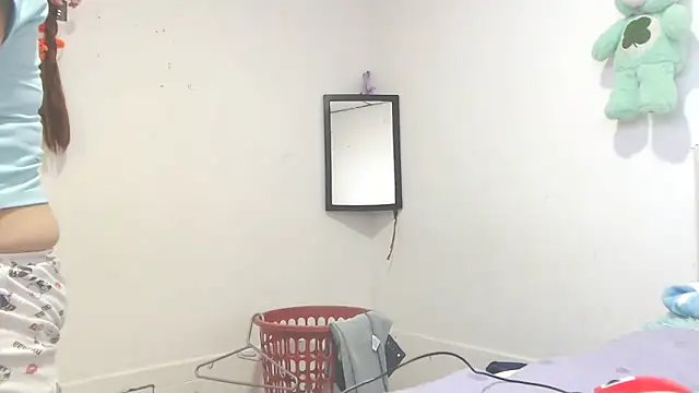 catalinadiaz666 online show from 02-26-25, 12:52