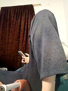 Kim 19 online show from 11-25-25, 05:30