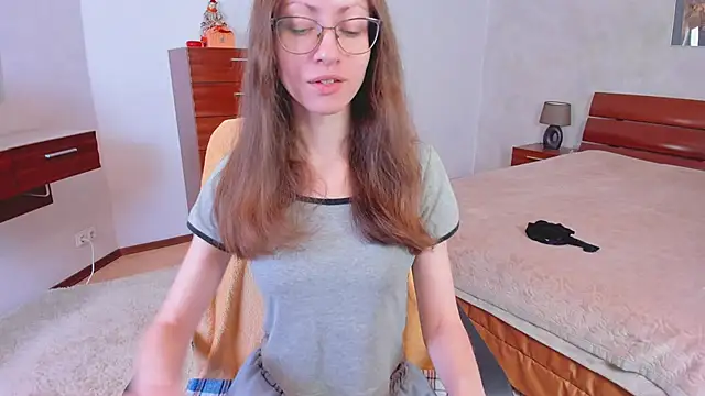 Pantyhose Mila online show from 02-05-26, 08:26