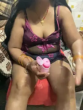 Tameesh sexy mistress online show from 05-11-26, 04:03