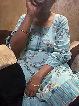 Tameesh sexy mistress online show from 03-07-26, 05:25