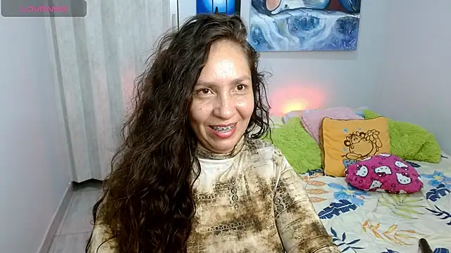 Snapshot of naihroby chatting on 10-09-25, 07:42 naihroby online show from 10-09-25, 07:42