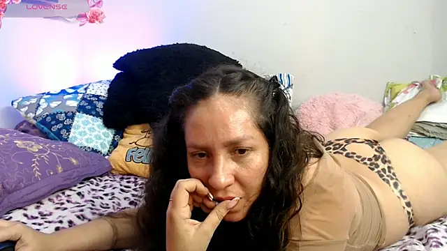 naihroby online show from 11-08-25, 04:38