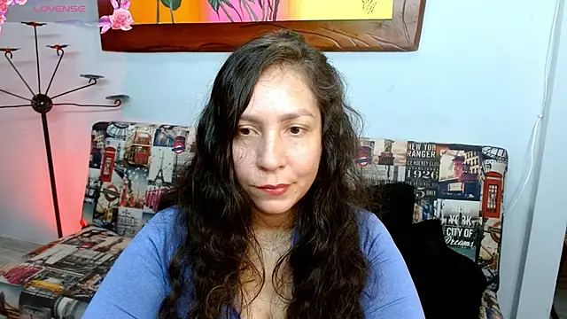 Snapshot of naihroby chatting on 09-30-25, 06:41 naihroby online show from 09-30-25, 06:41