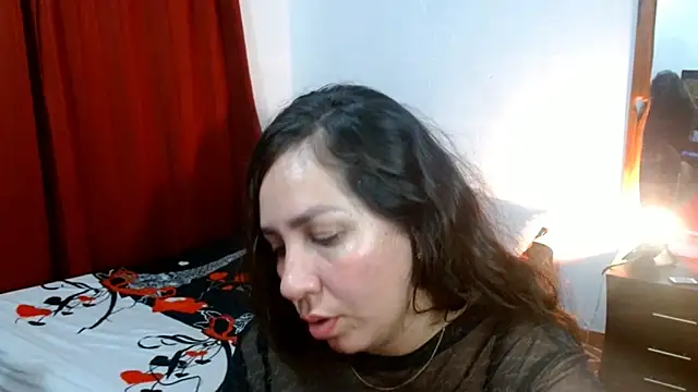 Snapshot of naihroby chatting on 02-17-25, 03:25 naihroby online show from 02-17-25, 03:25