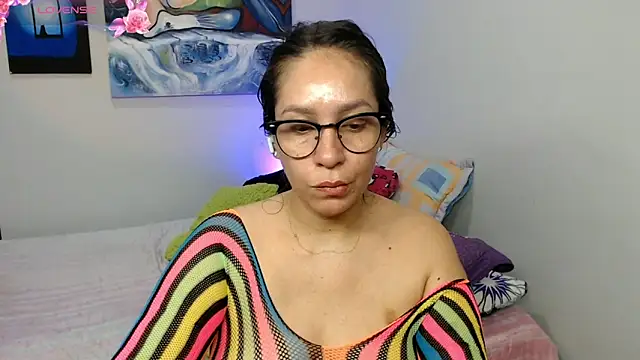 naihroby online show from 11-18-25, 03:32