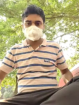 Ishan003 online show from 04-29-26, 02:49