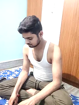 Ishan003 online show from 04-22-26, 02:46