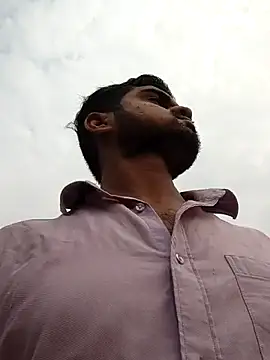 Ishan003 online show from 04-22-26, 02:07