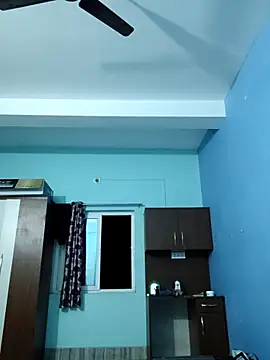 Ishan003 online show from 11-01-25, 02:44