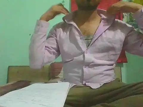 Ishan003 online show from 10-21-25, 12:59