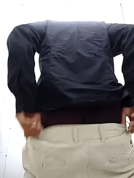 Ishan003 online show from 03-16-25, 05:03