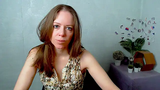 GloriaSi  online show from 04-28-26, 05:01