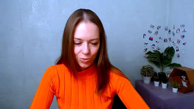 GloriaSi  online show from 12-21-25, 06:37