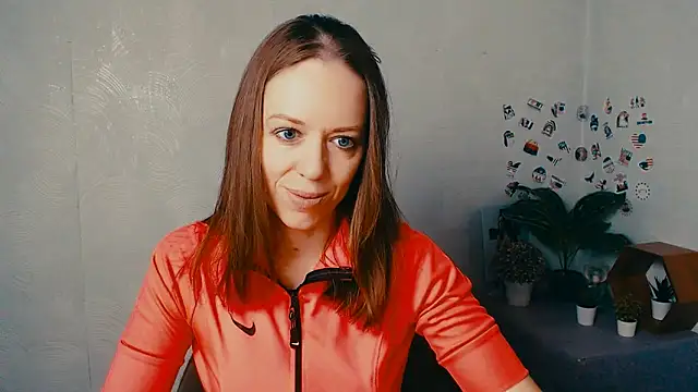 GloriaSi  online show from 11-13-25, 06:50