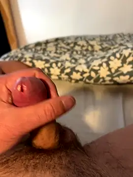  t0ni0  online show from 10-07-25, 09:32