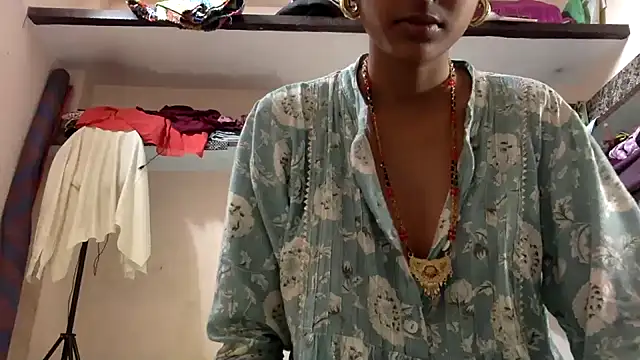 Shalu79 online show from 07-04-26, 04:52