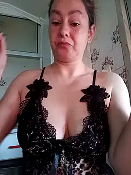 Snapshot of RamyLove36 chatting on 02-16-25, 11:16 RamyLove36 online show from 02-16-25, 11:16